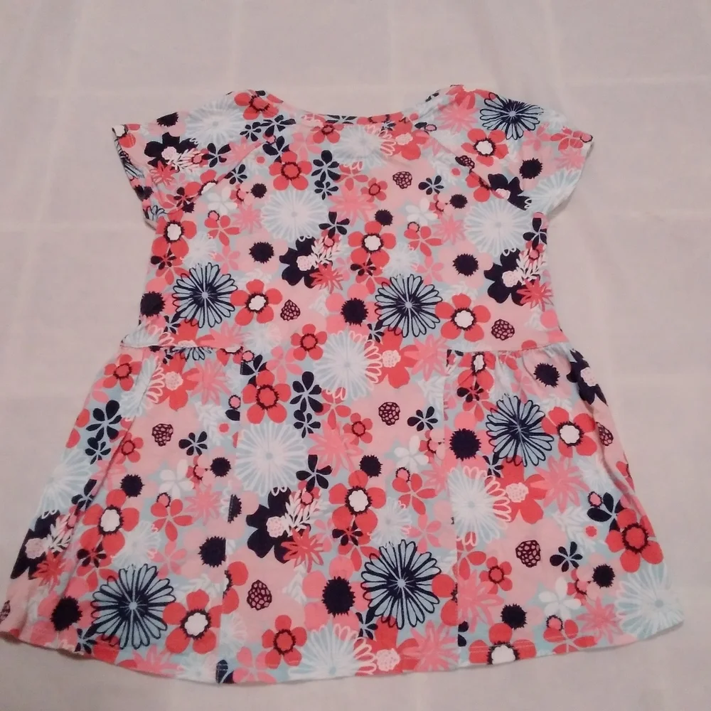 Girl's Size 6 Bundle 2 Tops 2 Bottoms